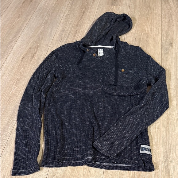 Billabong Dark Blue Knit Sweater - Picture 1 of 2